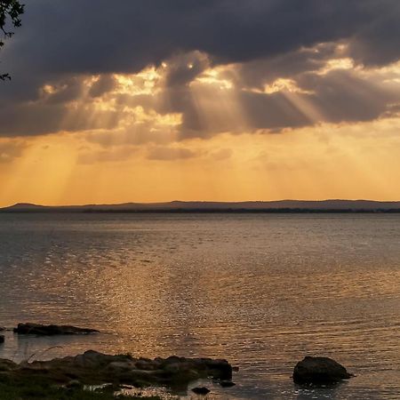 Вилла Seahorse Cove Buchanan Dam Экстерьер фото